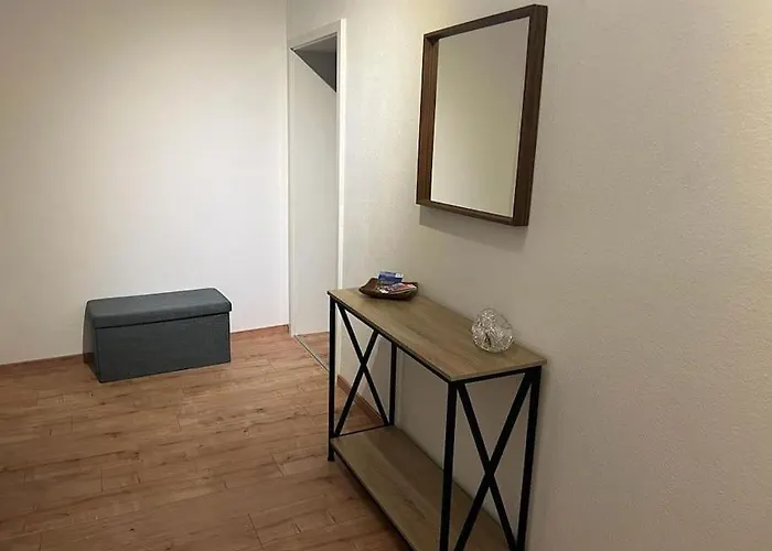 Lichtung - *wlan**netflix**stadion-nah*